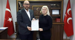 Ak Parti’den İstifa Eden Fatoş Deniz MHP’den Belediye Başkan Aday Adayı Oldu