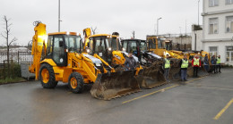 ARNAVUTKÖY BELEDİYESİ KARLA MÜCADELEYE HAZIR