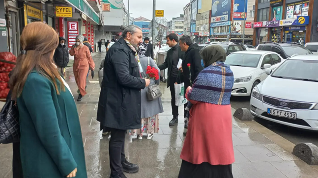 İYİ Parti Kadınları Unutmadı