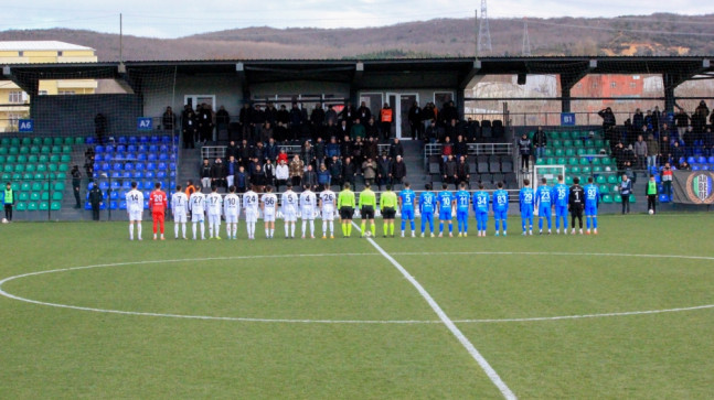 ARNAVUTKÖY BELEDİYESPOR GENÇLERİ FUTBOLLA BULUŞTURDU