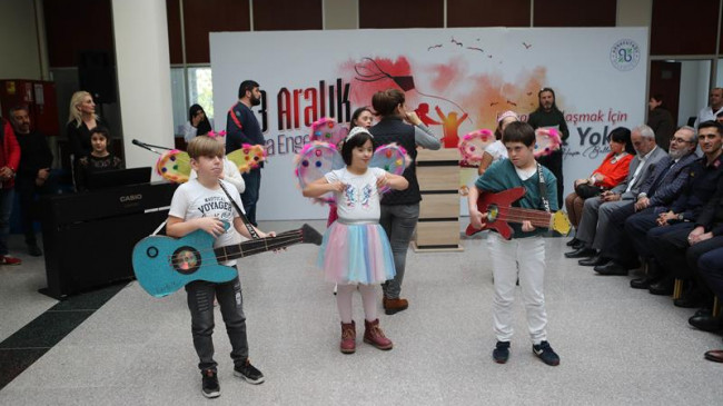 Arnavutköy’de Dünya Engelliler Günü’nde Özel Gösteri
