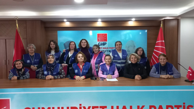 CHP Arnavutköy Kadın Kolları’ndan 5 Aralık Dünya Kadın Hakları Günü Açıklaması