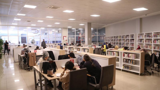 7’den 70’e Birçok Kişi Ziyaret Ediyor