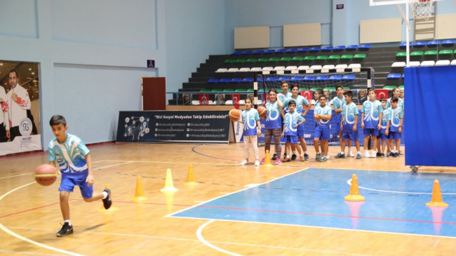 ÖZLEM BİTİYOR YAZ SPOR OKULLARI BAŞLIYOR